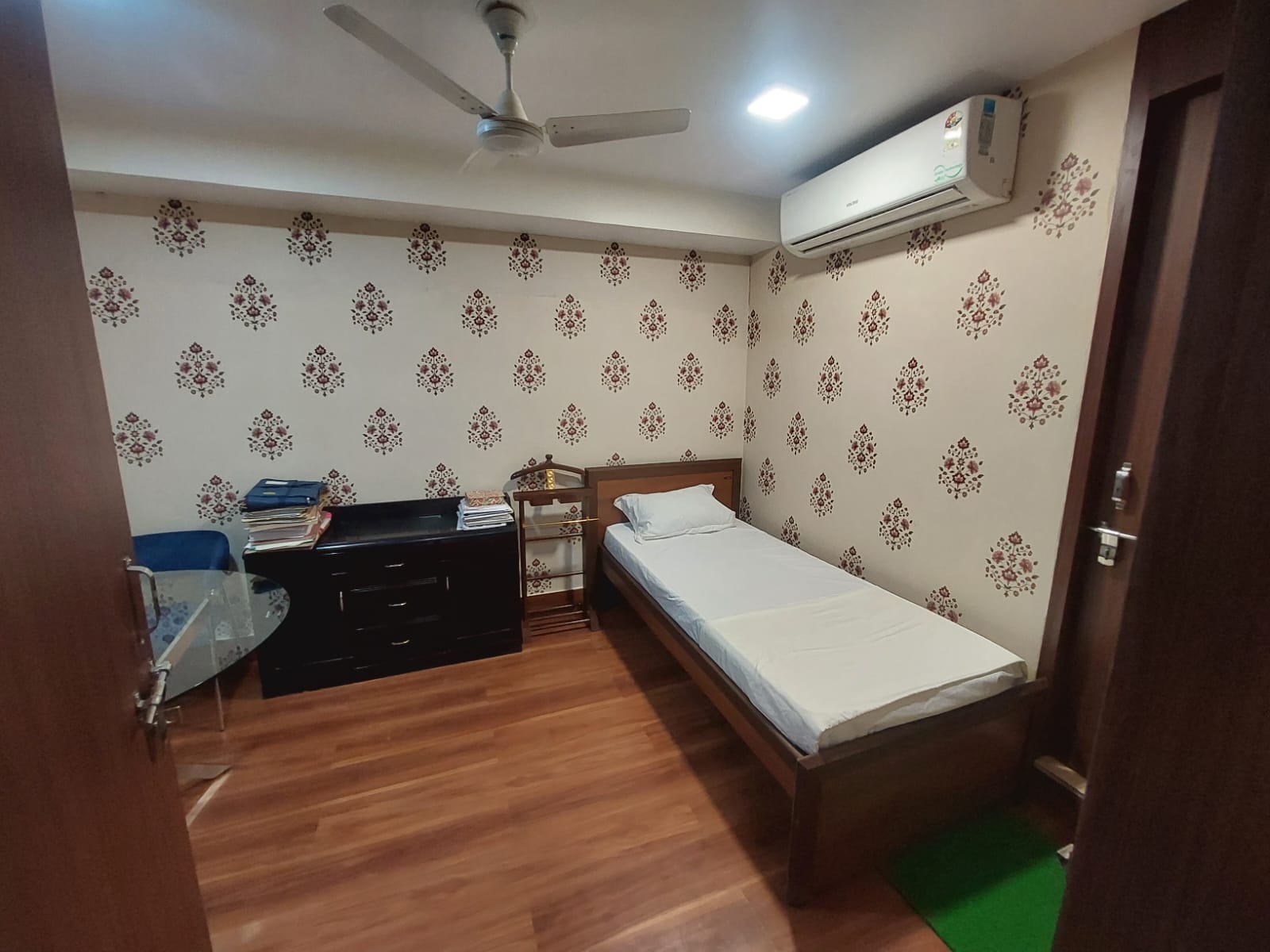 Government Office, Civil Lines - Image 4